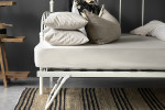 Metal Daybed - White - Helena -