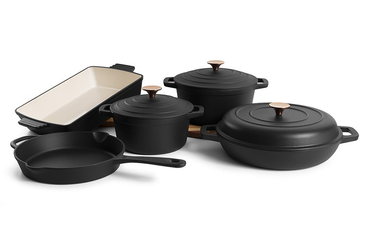 Nouvelle Cast Iron 8 Piece Cookware Set - Matte Black -