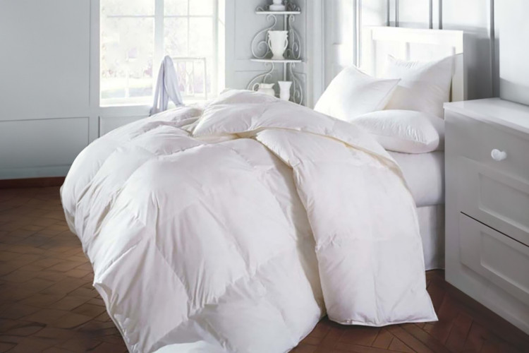 Duck Feather Duvet - Three Quarter Duvets - 1