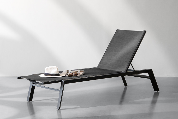 LaMina Pool Lounger - Dark Grey Sun and Pool Loungers