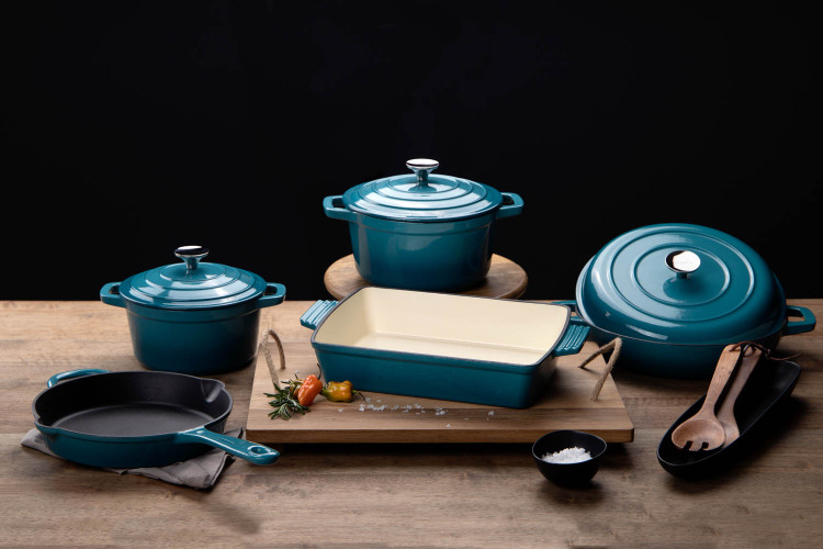 Nouvelle Cast Iron 8 Piece Cookware Set - Caribbean Blue -