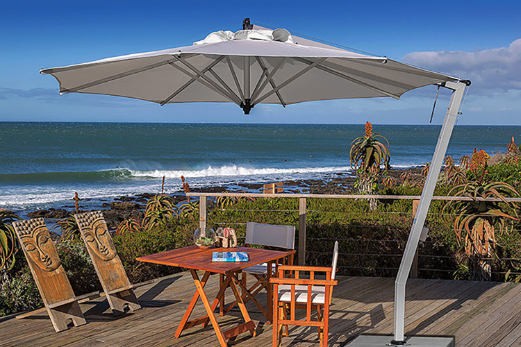 Ocean Cantilever Umbrella -