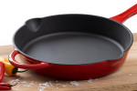 Nouvelle Cast Iron Skillet 26cm - Red -